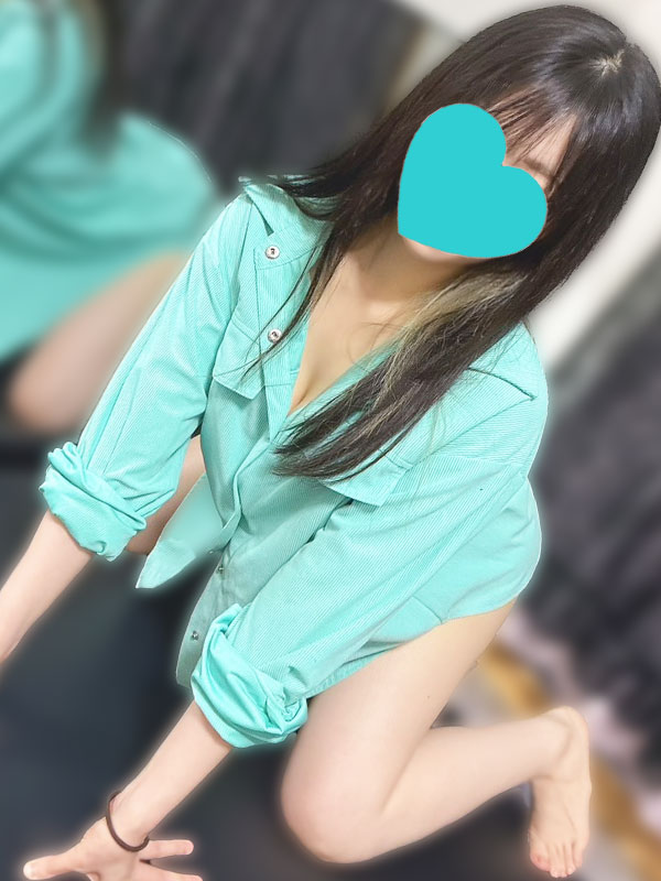 小鳥遊　ことり